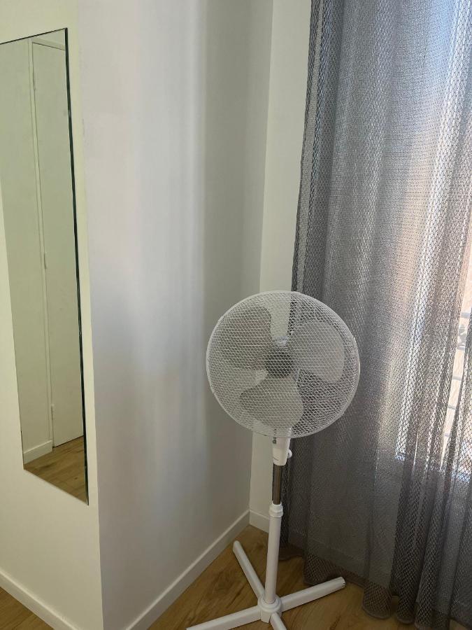 Cosy Appartement Nid De Reve Aubervilliers Exterior photo